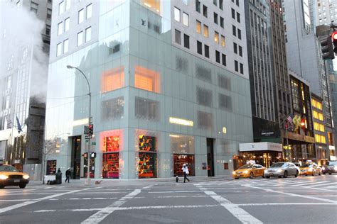 louis vuitton store in long island|louis vuitton 57th street nyc.